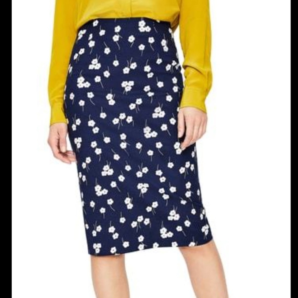 Boden Dark Blue‎ Floral Pencil stretch sculpting Skirt